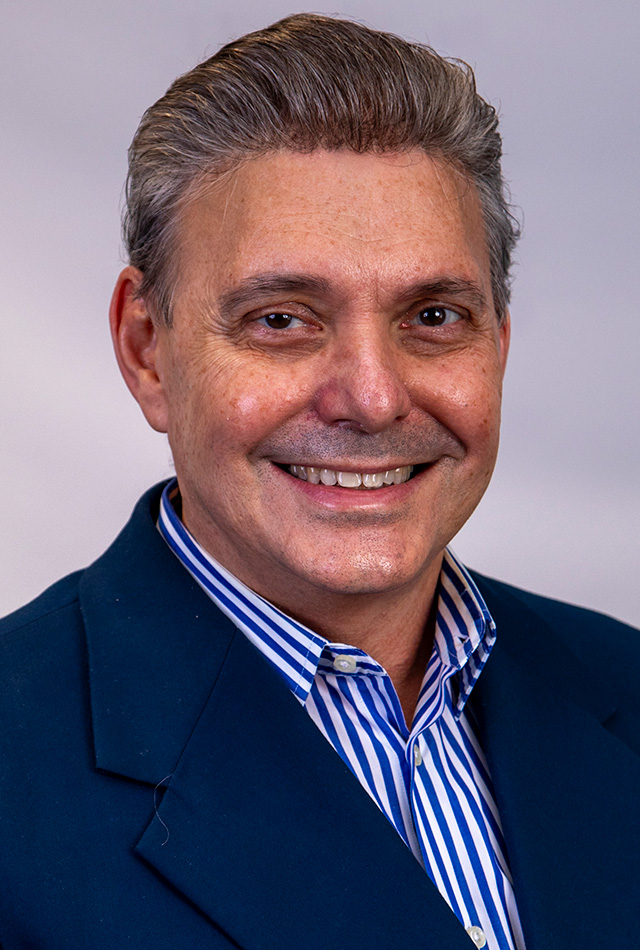 Photo of Alberto Ravelo